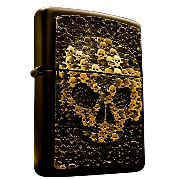 Zippo SKULLS IN SKULL